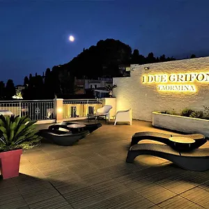 I Due Grifoni Apartment Taormina